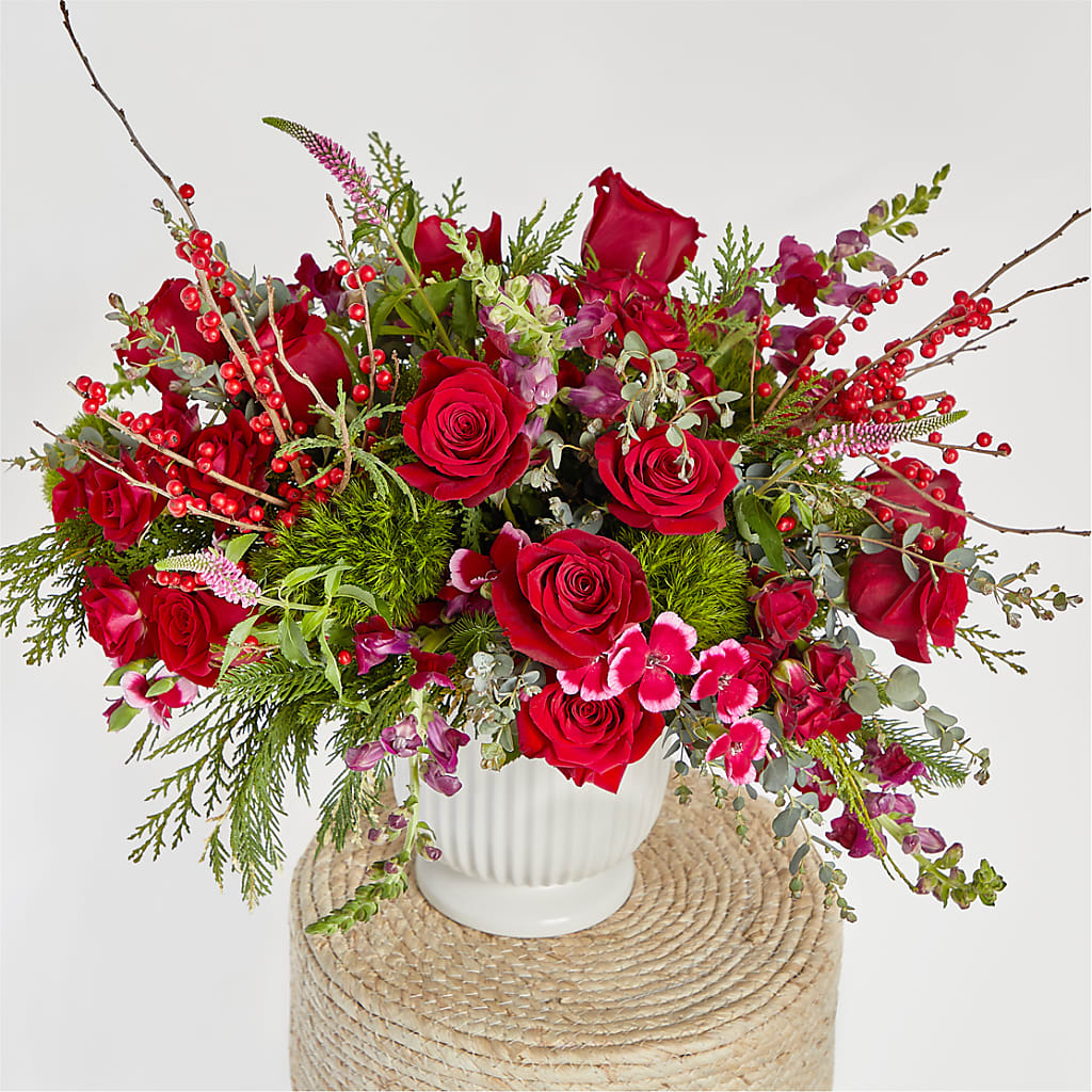 Big Red Bow Bouquet – PIERSON'S FLOWER SHOP & GREENHOUSES INC, Cedar Rapids IA