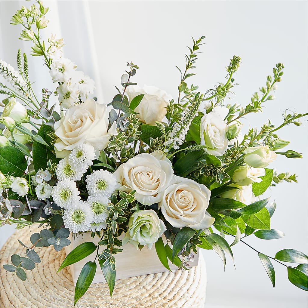Cashmere Bouquet – PIERSON'S FLOWER SHOP & GREENHOUSES INC, Cedar Rapids IA
