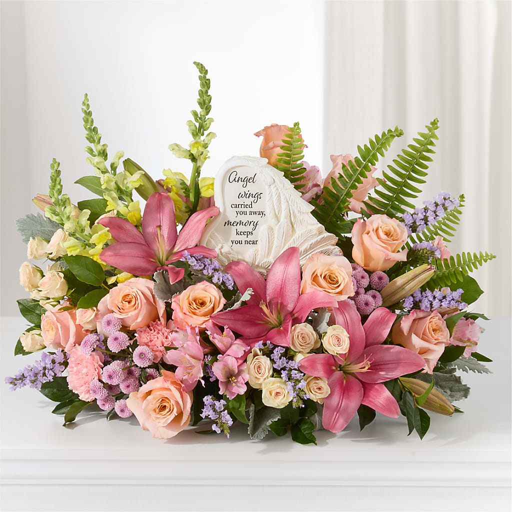 Gentle Light Arrangement – PIERSON'S FLOWER SHOP & GREENHOUSES INC, Cedar Rapids IA
