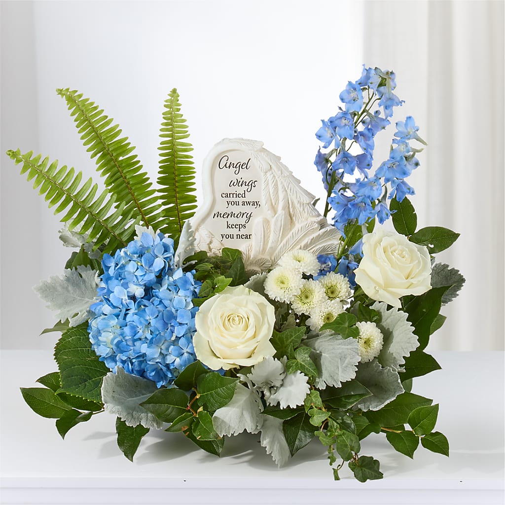 Dearest Arrangement – PIERSON'S FLOWER SHOP & GREENHOUSES INC, Cedar Rapids IA