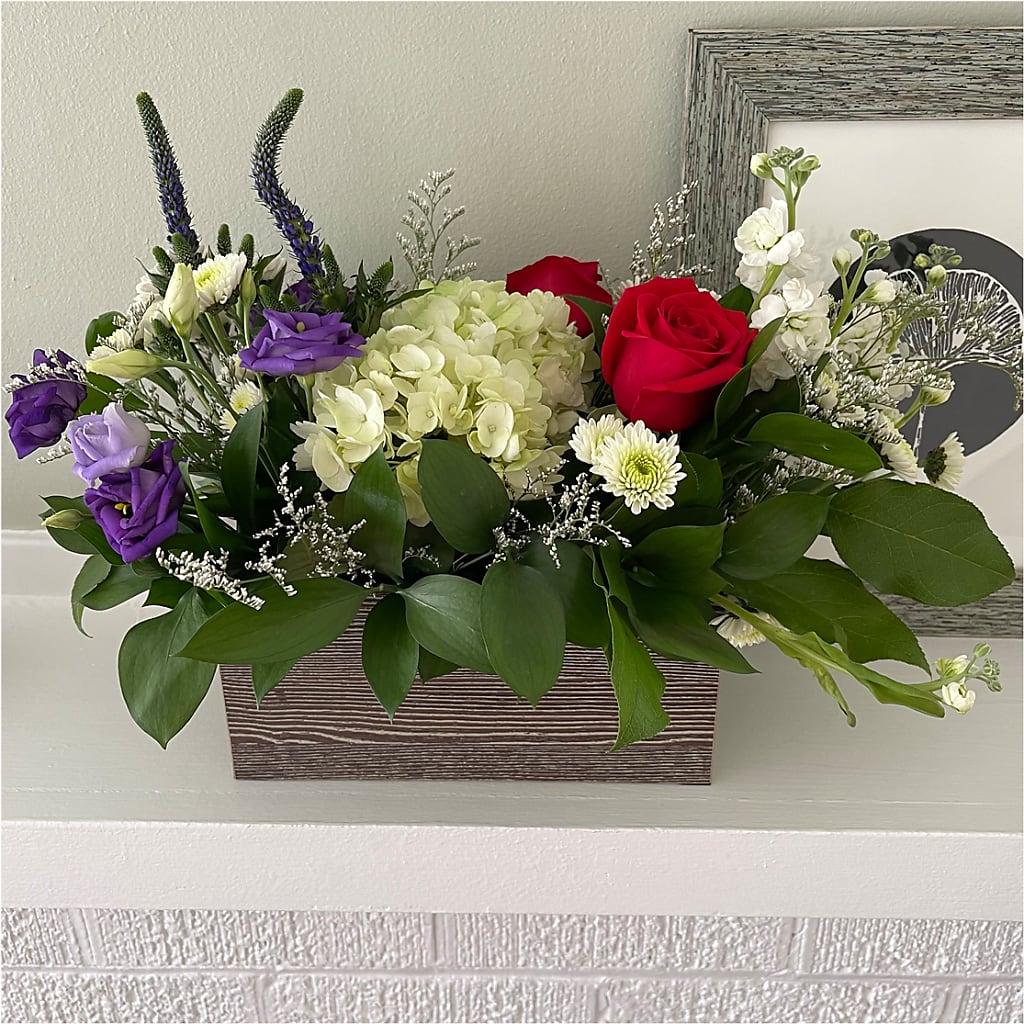 Sweet Magnolia Bouquet – PIERSON'S FLOWER SHOP & GREENHOUSES INC, Cedar Rapids IA