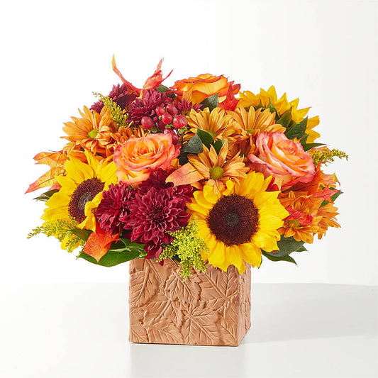 The Outdoors Bouquet – PIERSON'S FLOWER SHOP & GREENHOUSES INC, Cedar Rapids IA