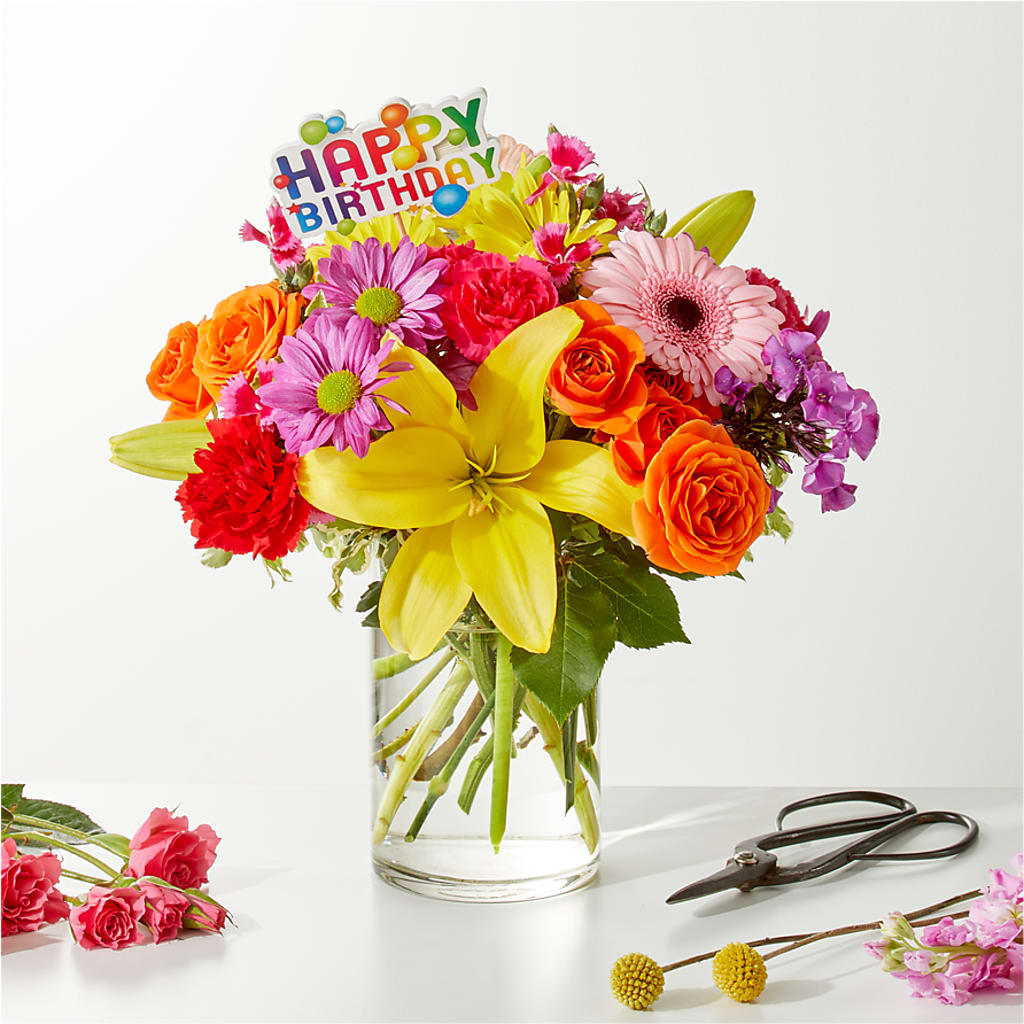 Cue the Confetti - A Florist Original – PIERSON'S FLOWER SHOP & GREENHOUSES INC, Cedar Rapids IA