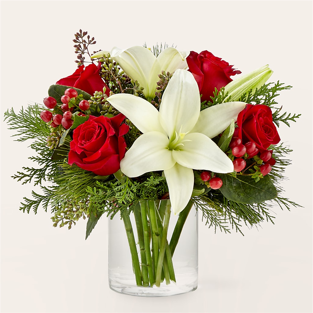 Glittering Lights Bouquet – PIERSON'S FLOWER SHOP & GREENHOUSES INC, Cedar Rapids IA