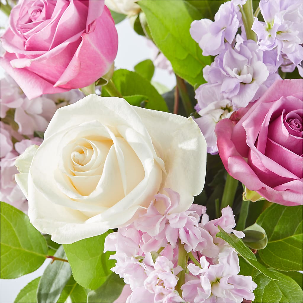 Springtime Spritz Bouquet – PIERSON'S FLOWER SHOP & GREENHOUSES INC, Cedar Rapids IA