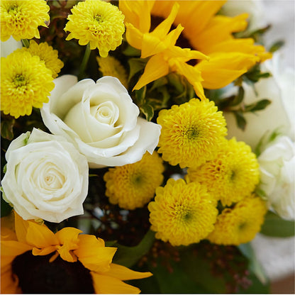 Luminous Morning Bouquet – PIERSON'S FLOWER SHOP & GREENHOUSES INC, Cedar Rapids IA