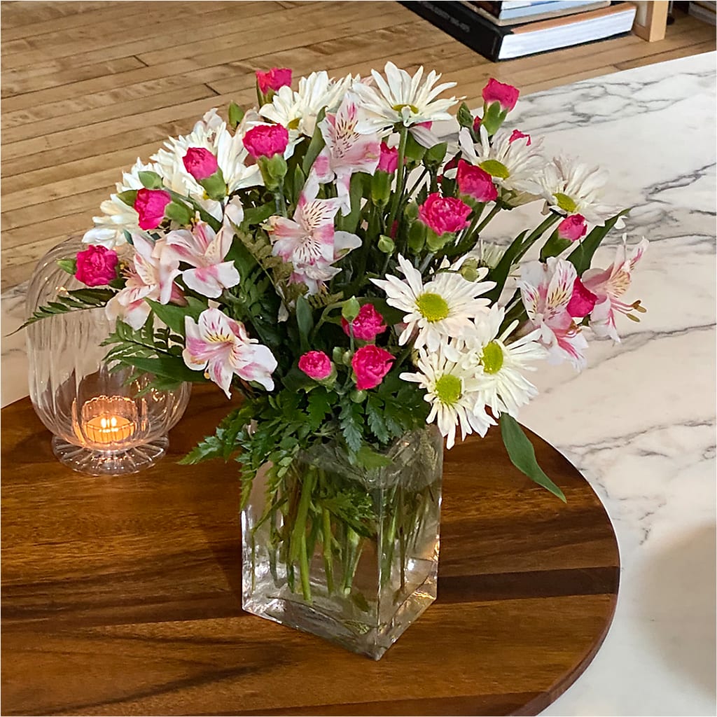 Sweet Surprises® Bouquet – PIERSON'S FLOWER SHOP & GREENHOUSES INC, Cedar Rapids IA