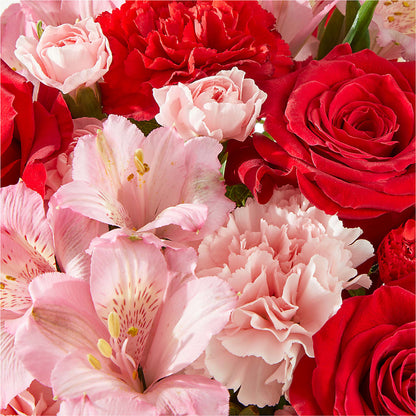 Candy Kisses Bouquet – PIERSON'S FLOWER SHOP & GREENHOUSES INC, Cedar Rapids IA