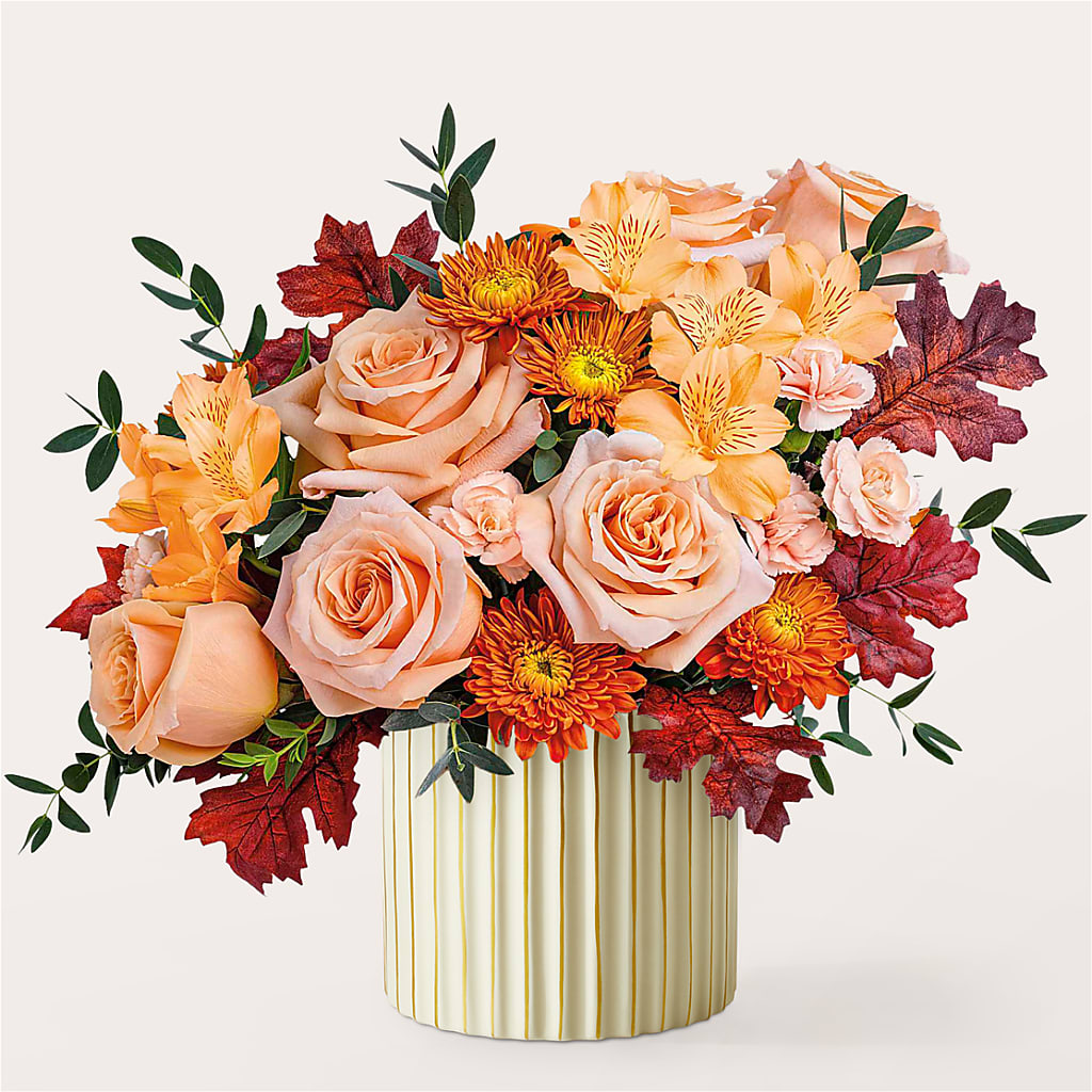 Spiced Latte Bouquet with Ivory Vase – PIERSON'S FLOWER SHOP & GREENHOUSES INC, Cedar Rapids IA