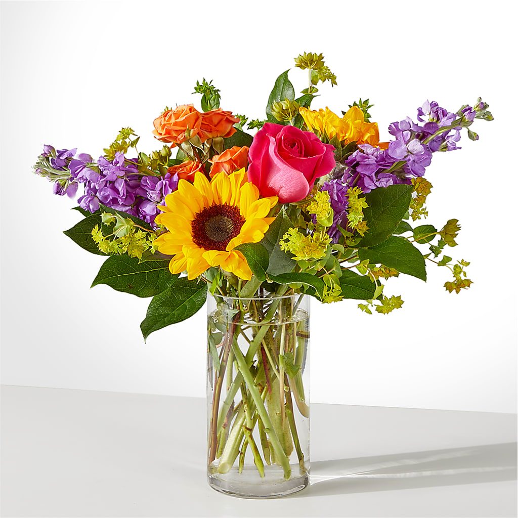 Vibrant Greetings Bouquet – PIERSON'S FLOWER SHOP & GREENHOUSES INC, Cedar Rapids IA