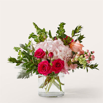 Glitz & Glam Bouquet – PIERSON'S FLOWER SHOP & GREENHOUSES INC, Cedar Rapids IA