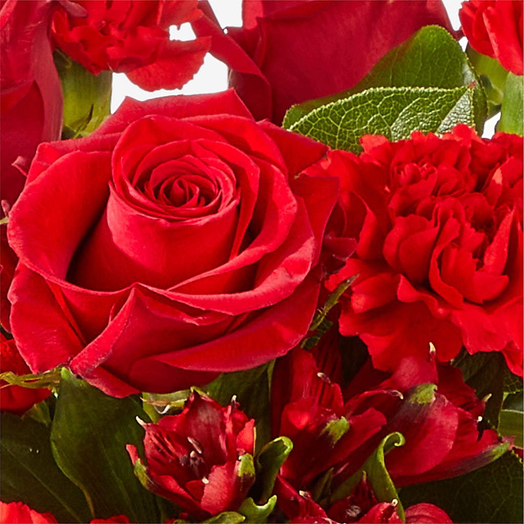 The Heartstrings Bouquet – PIERSON'S FLOWER SHOP & GREENHOUSES INC, Cedar Rapids IA