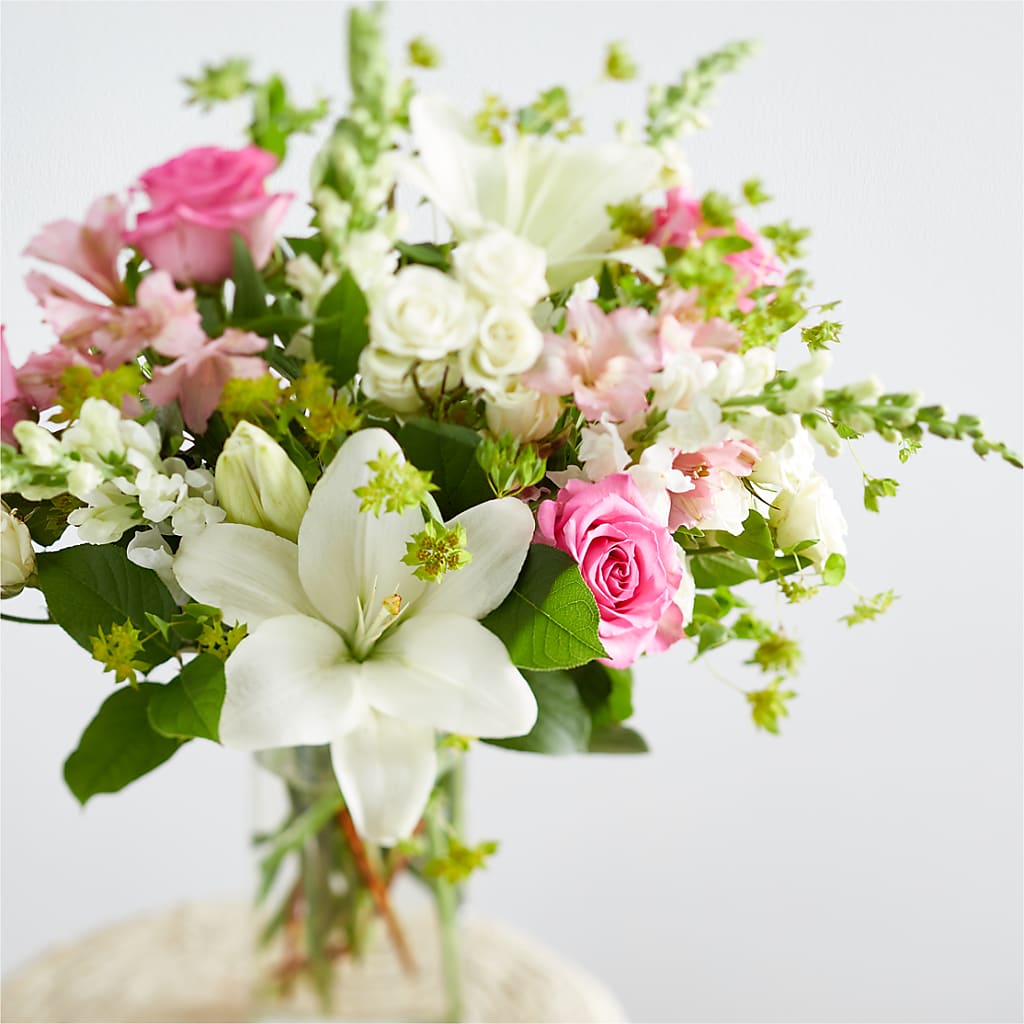 Fondly Bouquet – PIERSON'S FLOWER SHOP & GREENHOUSES INC, Cedar Rapids IA