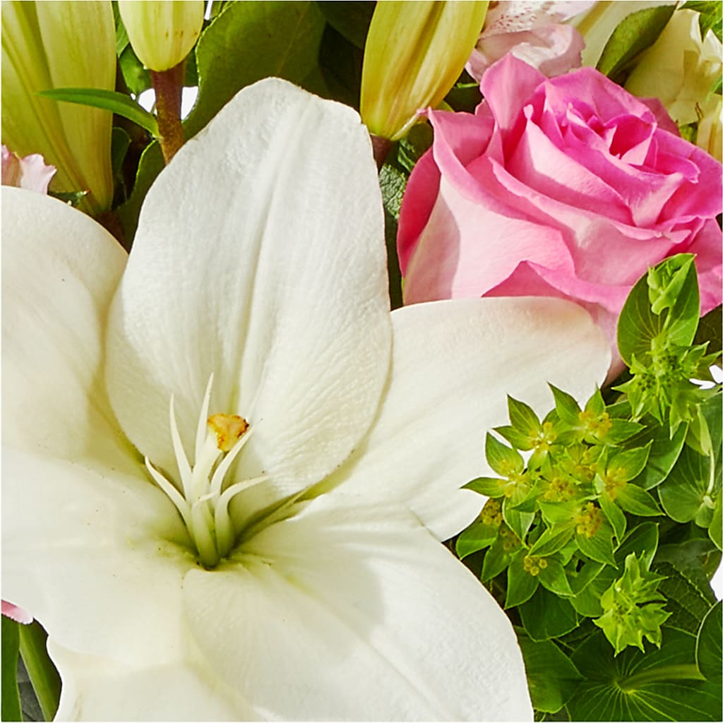 Fondly Bouquet – PIERSON'S FLOWER SHOP & GREENHOUSES INC, Cedar Rapids IA