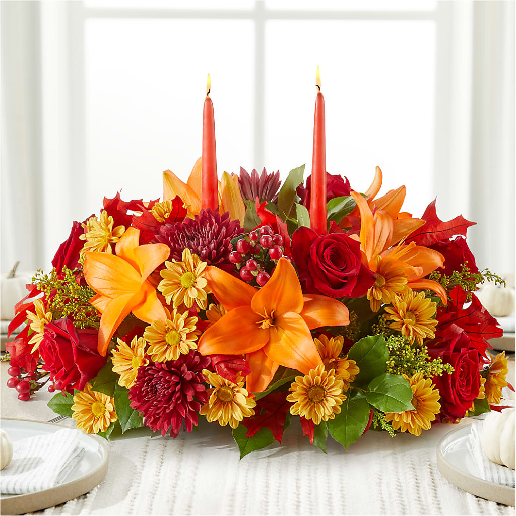 Autumn's Embrace Centerpiece – PIERSON'S FLOWER SHOP & GREENHOUSES INC, Cedar Rapids IA