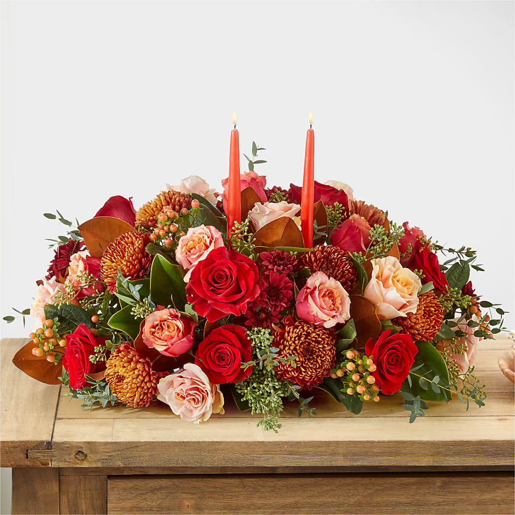 Gather Near Centerpiece – PIERSON'S FLOWER SHOP & GREENHOUSES INC, Cedar Rapids IA