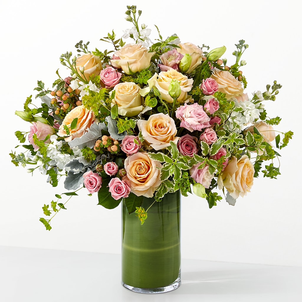 The Glamour Shot – PIERSON'S FLOWER SHOP & GREENHOUSES INC, Cedar Rapids IA